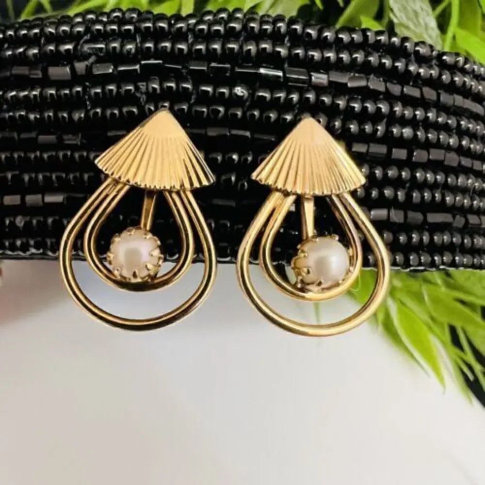 Vintage 12K Gold Filed Pearl Screw back Earrings Art Deco Fan 1209